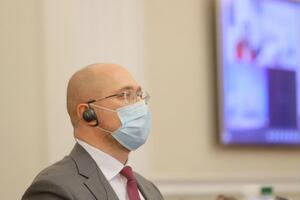 Шмыгаль: Сейчас программа уже включает 297 лекарственных средств, и мы продолжим расширять этот перечень