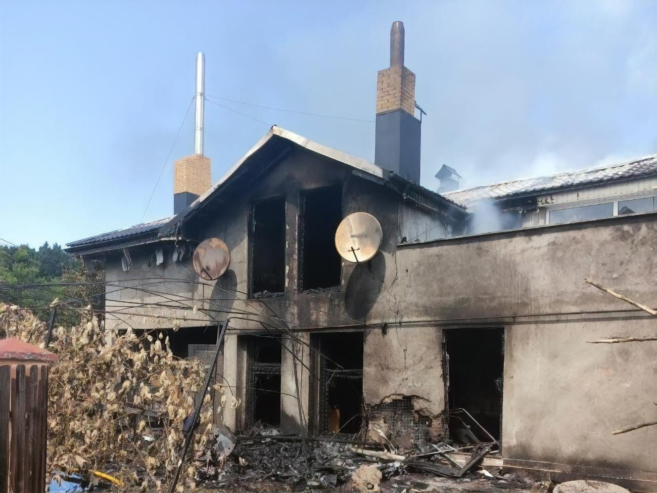 В разбившемся самолете, по данным СМИ, был известный летчик из Коломыи, его младший сын погиб в авиакатастрофе восемь лет назад