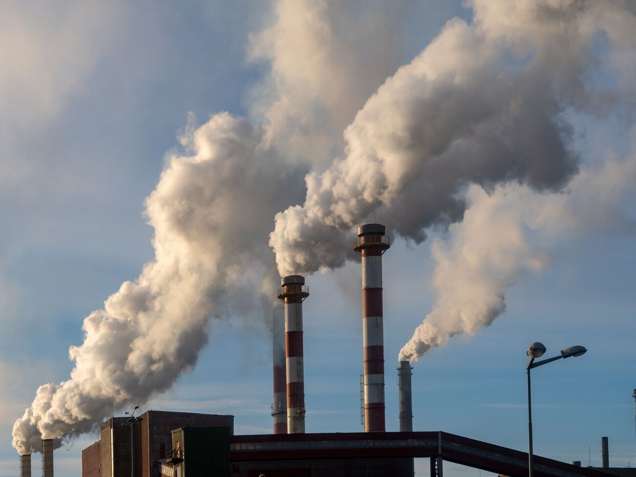 Національно&nbsp;визначний внесок до Паризької угоди ніяк не впливає на якість життя громадян України, стверджує авторка статті на сайті "Екополітики"