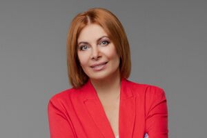 Можливо, "шантаж" – невдале слово. Але була б у нас ядерна зброя, навряд чи Путін зважився б на анексію Криму, свавілля і війну на сході