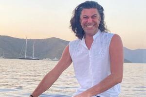 Цискаридзе сейчас отдыхает на Мраморном море