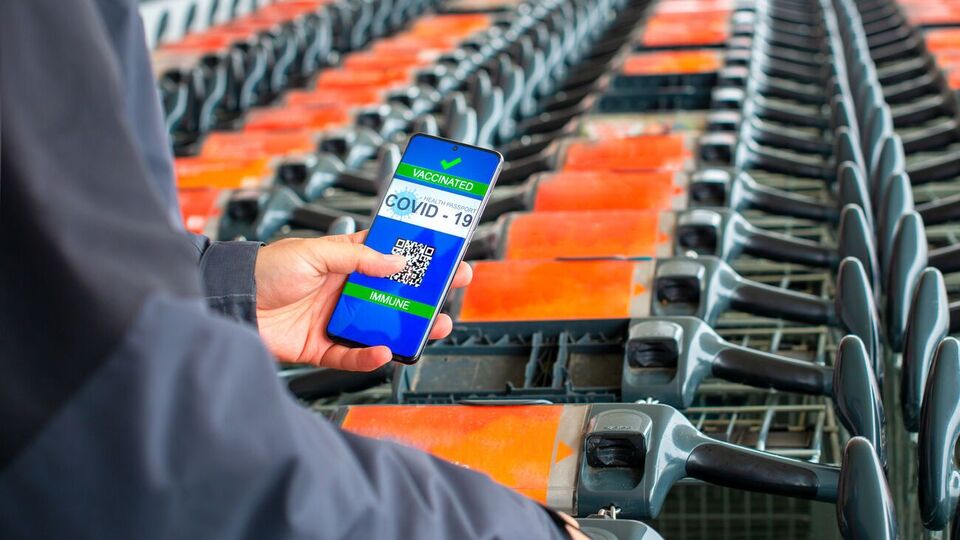 Кабмин утвердил порядок формирования и использования COVID-сертификата в Украине 29 июня