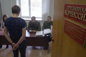 2015 року жителів анексованого Криму вперше призвали на службу в російську армію
