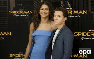 Зендая и Холланд познакомились в 2017 году