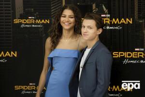 Зендая и Холланд познакомились в 2017 году