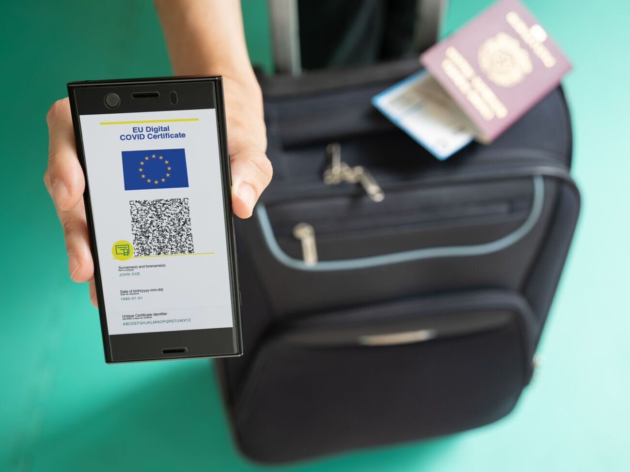 В Італії продавали підроблені "зелені" сертифікати для подорожей