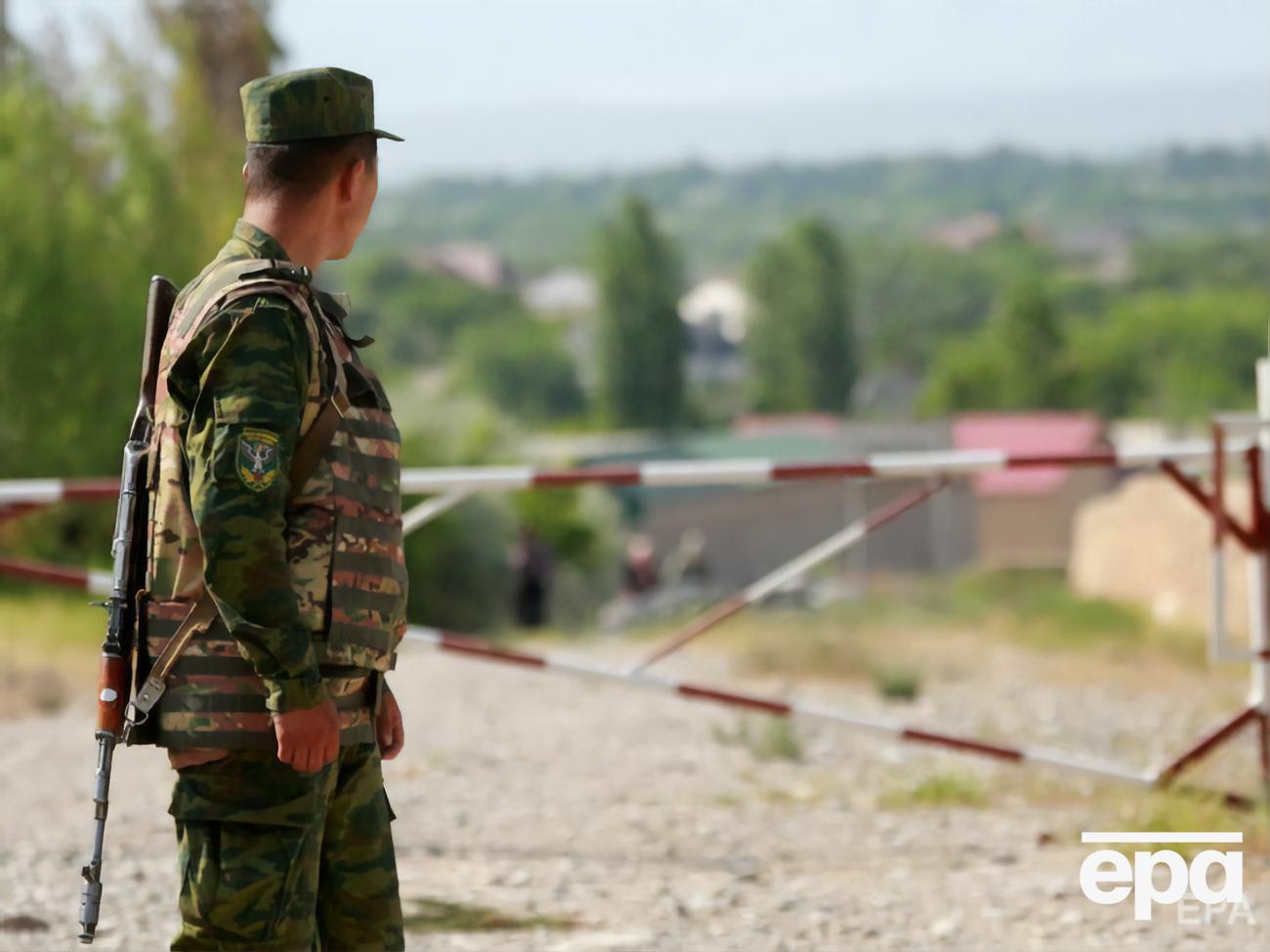 Таджицькі прикордонники заявили про повний контроль ситуації на кордоні з Афганістаном