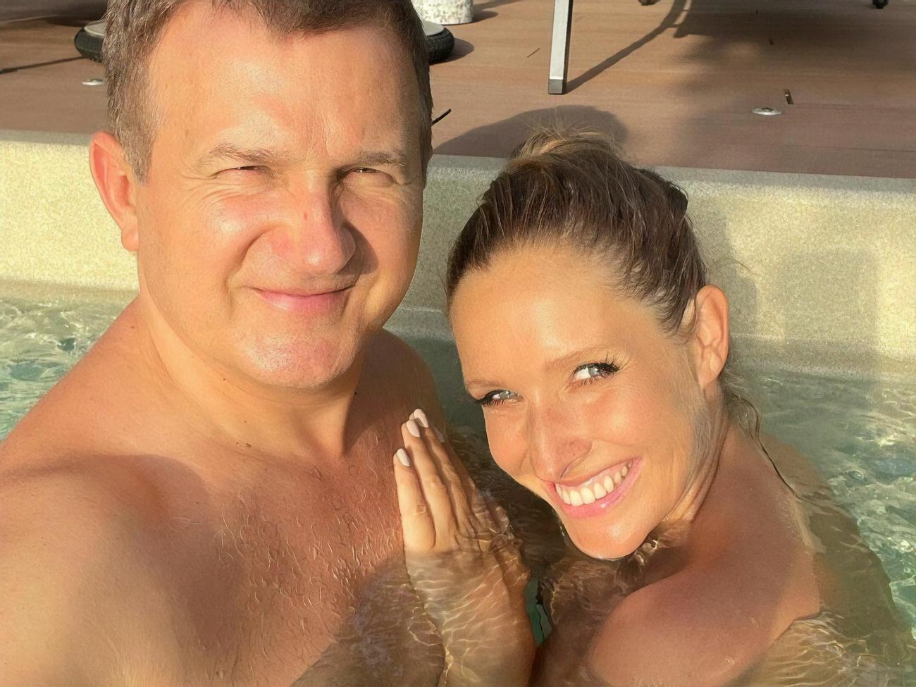 Горбунов і Осадча готуються до народження другої спільної дитини