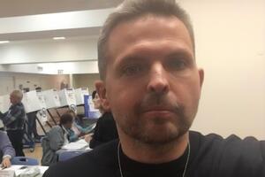 Баданін повідомив, що решту журналістів "Проекта" теж планують перевезти в інші країни