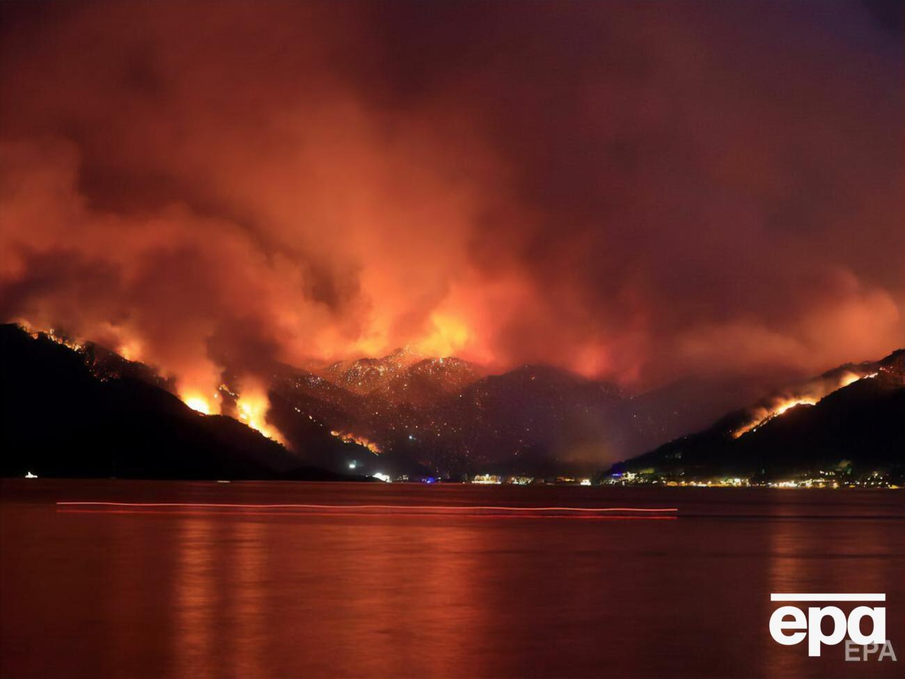 Масштабные лесные пожары в Турции вспыхнули 28 июля