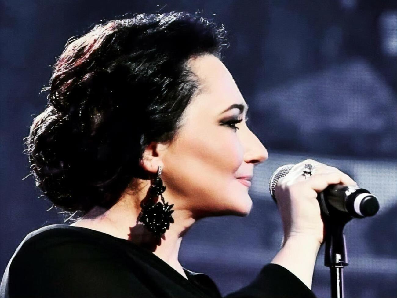 11 лет назад Алена Мозговая похоронила своего отца &ndash; известного композитора Николая Мозгового