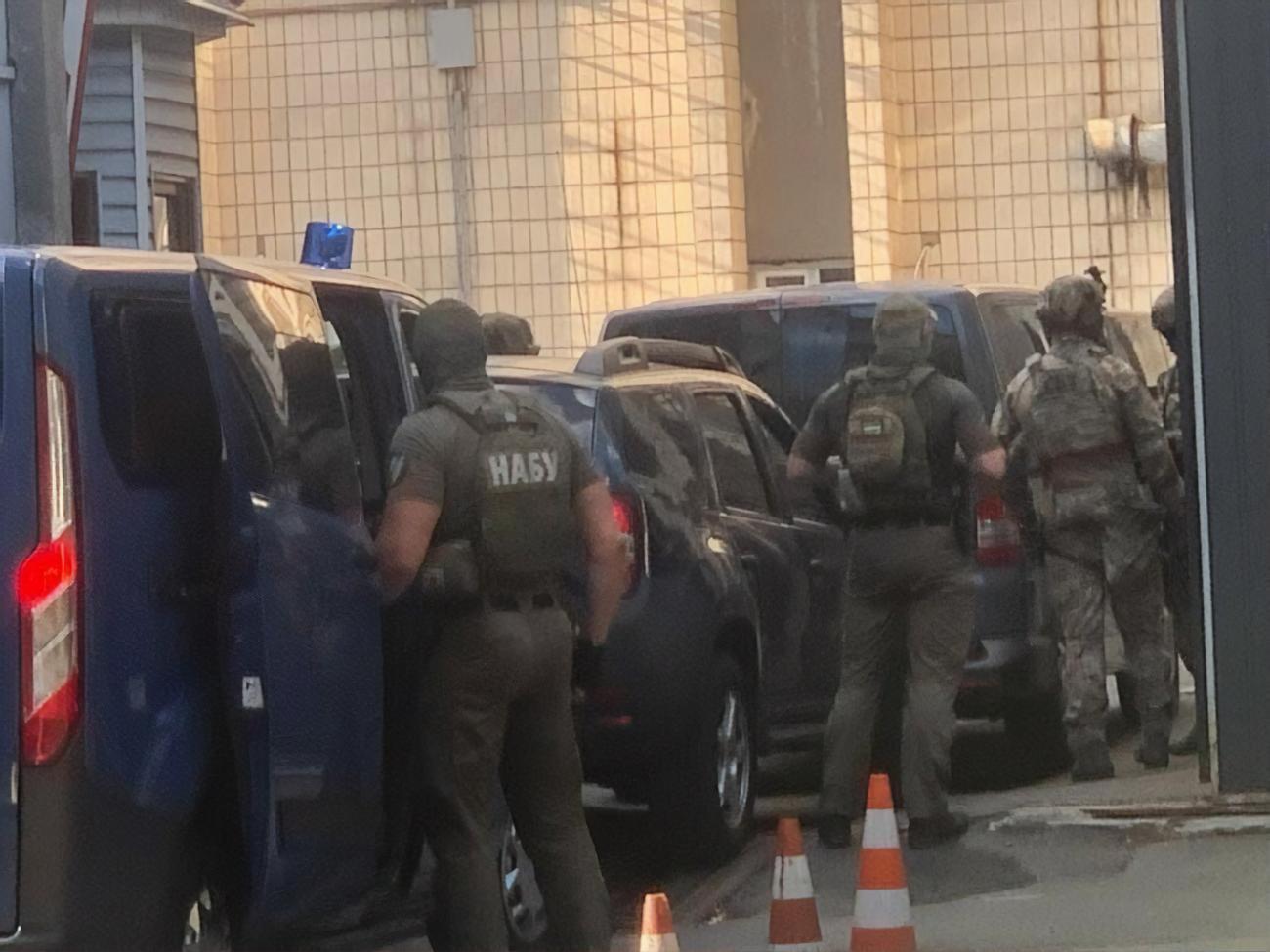 На штурм спецназ не пошел