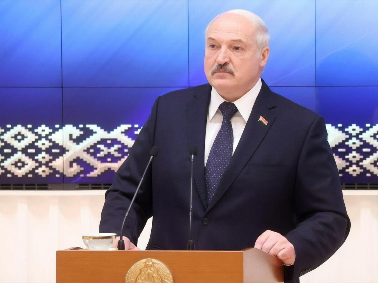 Лукашенко оголосив про проведення референдуму у країні на початку 2022 року