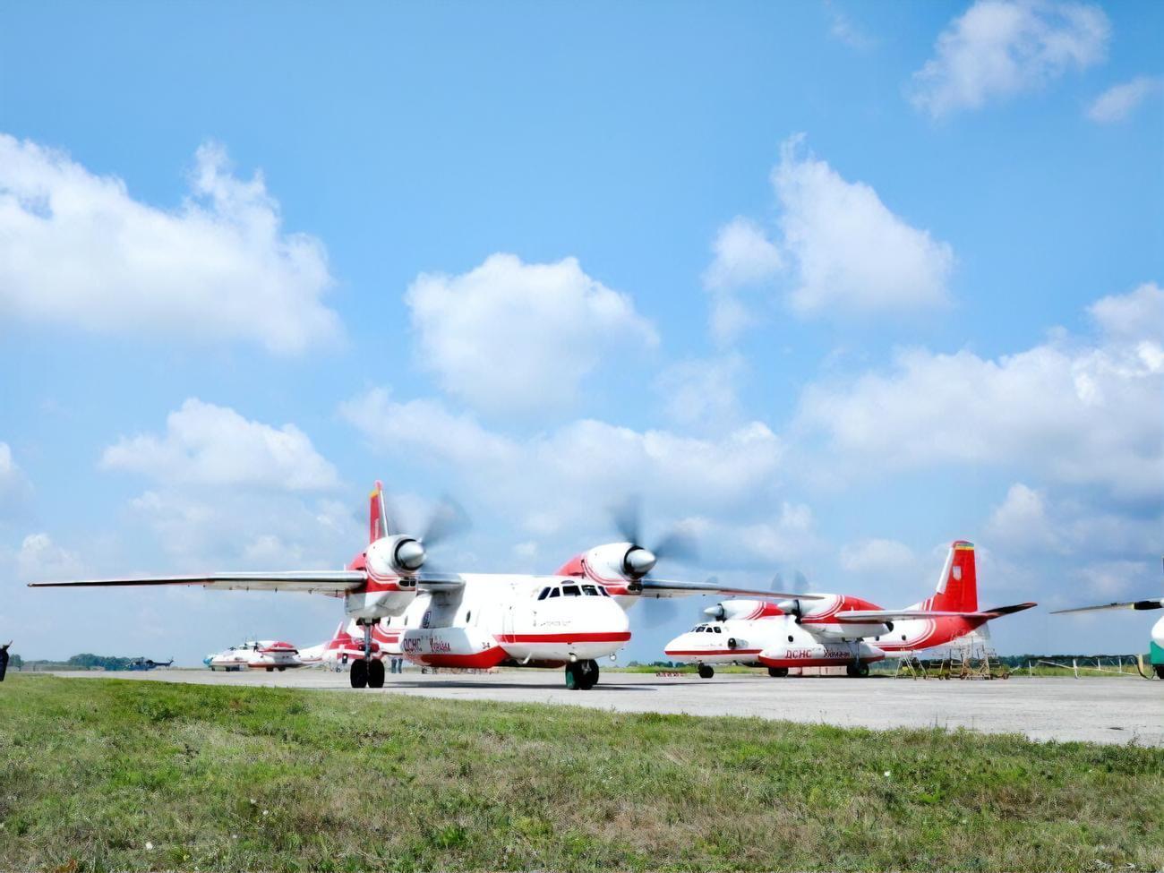 Украина отправила в Турцию два пожарных самолета