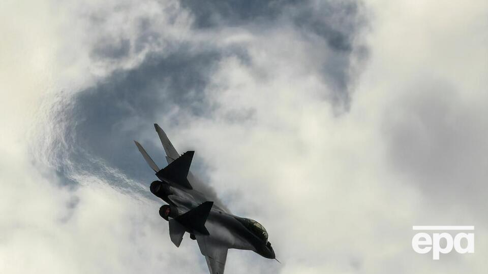 За даними ЗМІ, проблеми з літаком виникли відразу після того, як він злетів