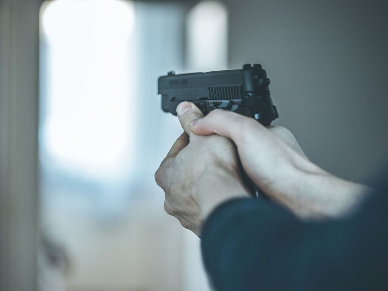 Сотрудникам полиции задержанный заявил, что это была "просто шутка"