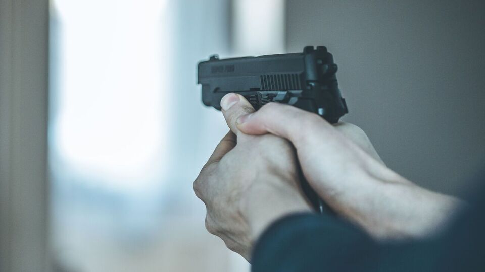 Співробітникам поліції затриманий заявив, що це був "просто жарт"