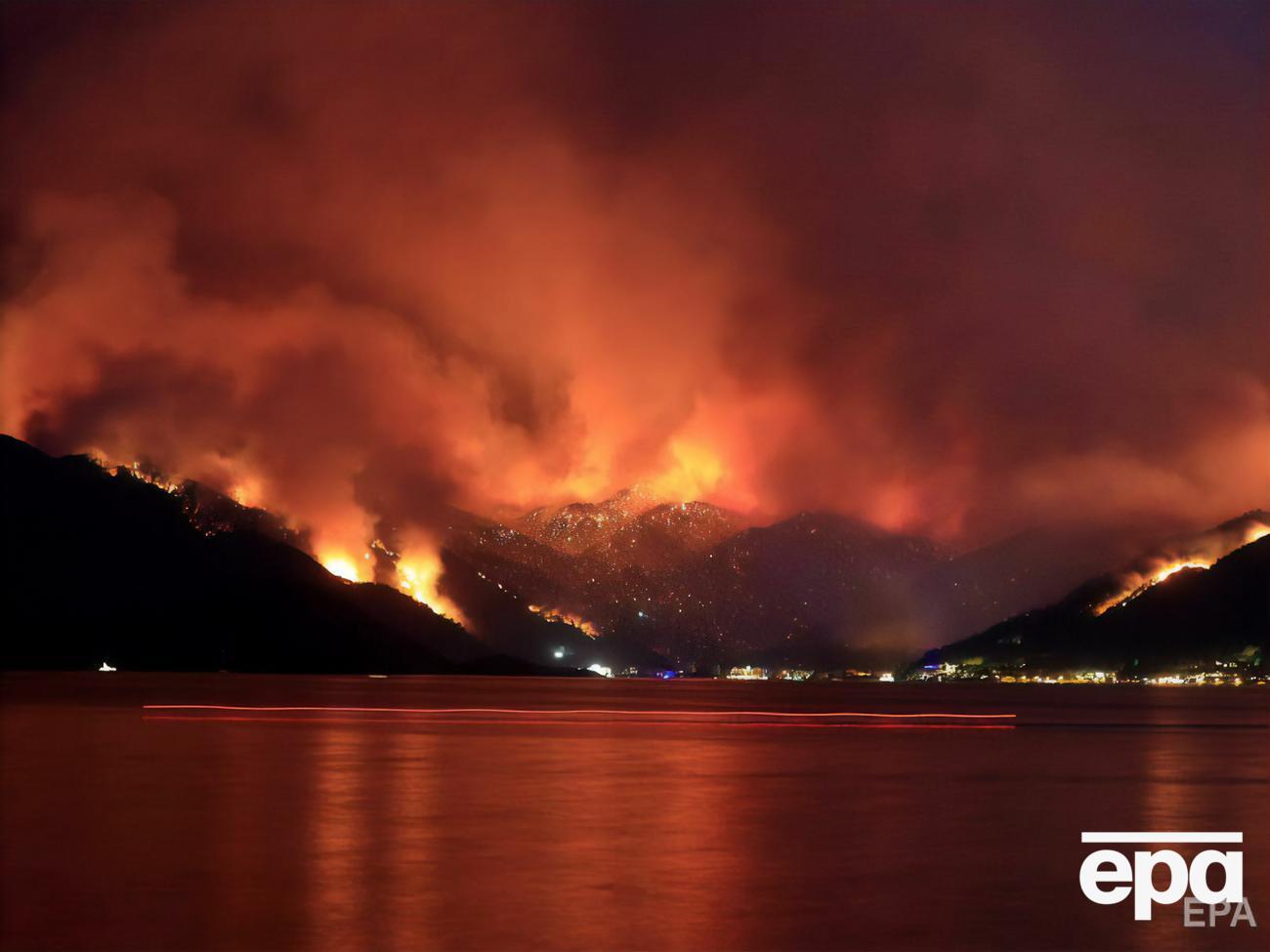 Лесные пожары в Турции вспыхнули 28 июля