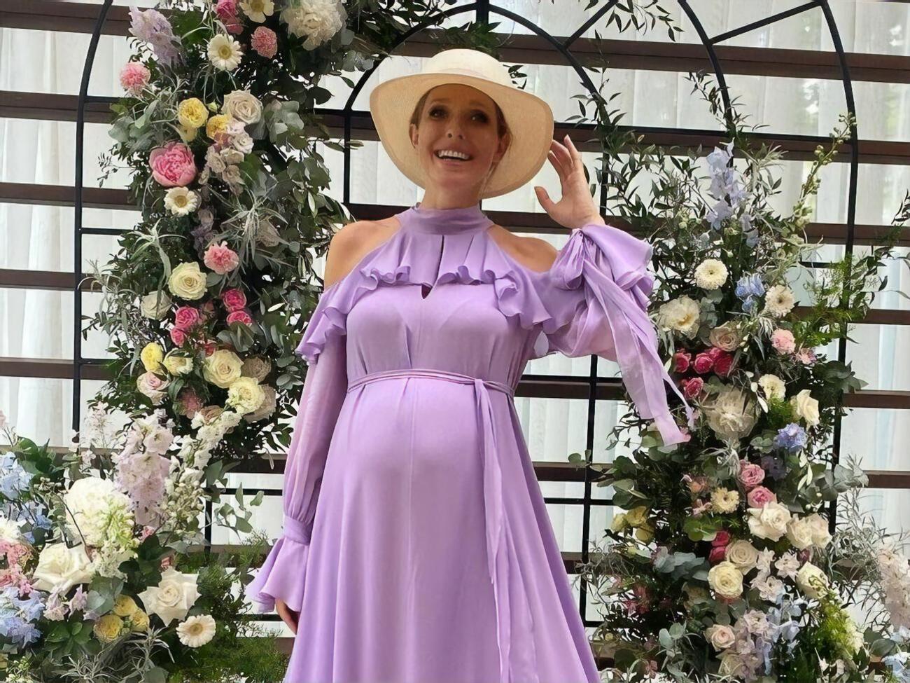 Осадча чекає на третю дитину