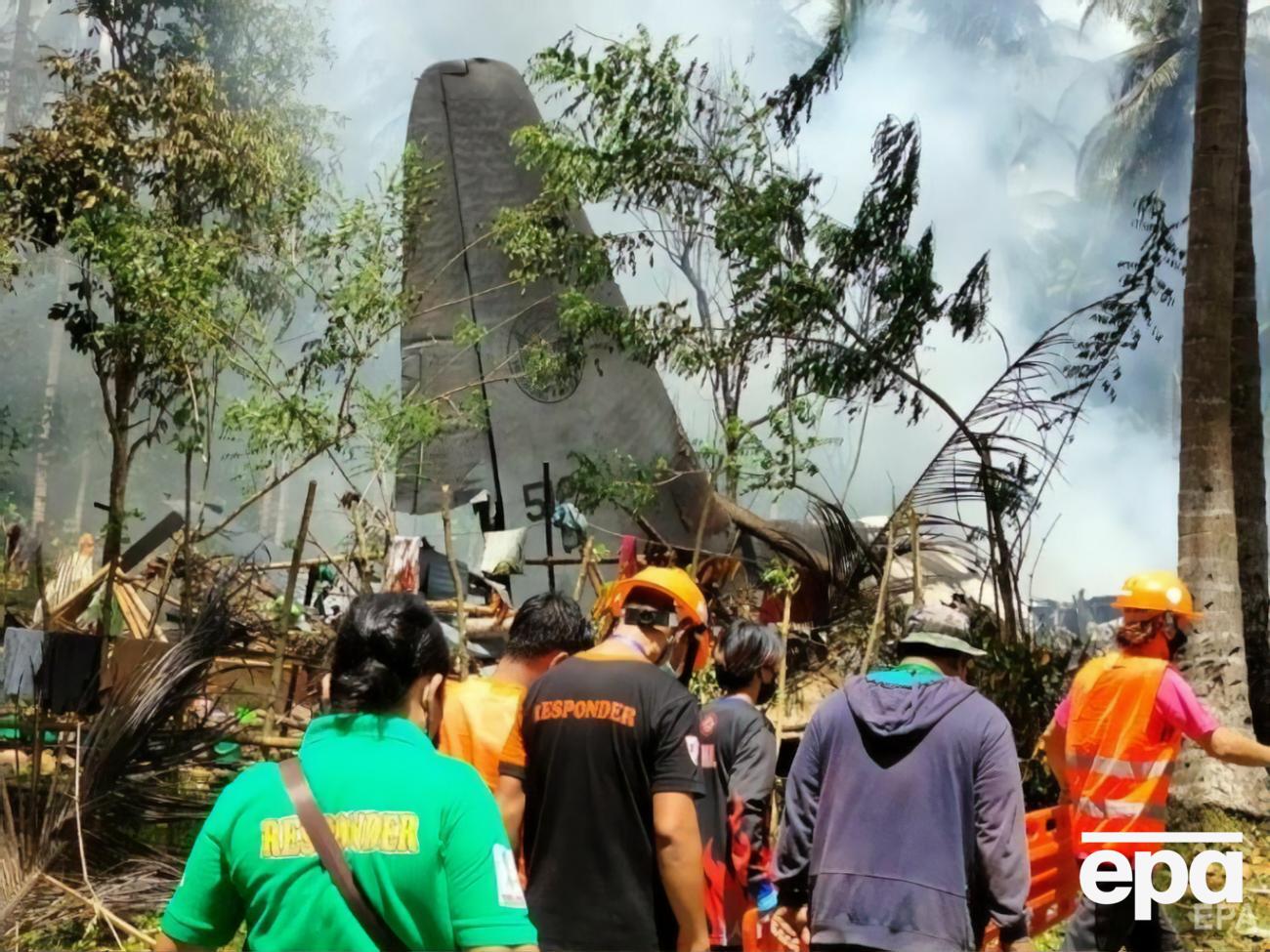 Літак не зміг приземлитися