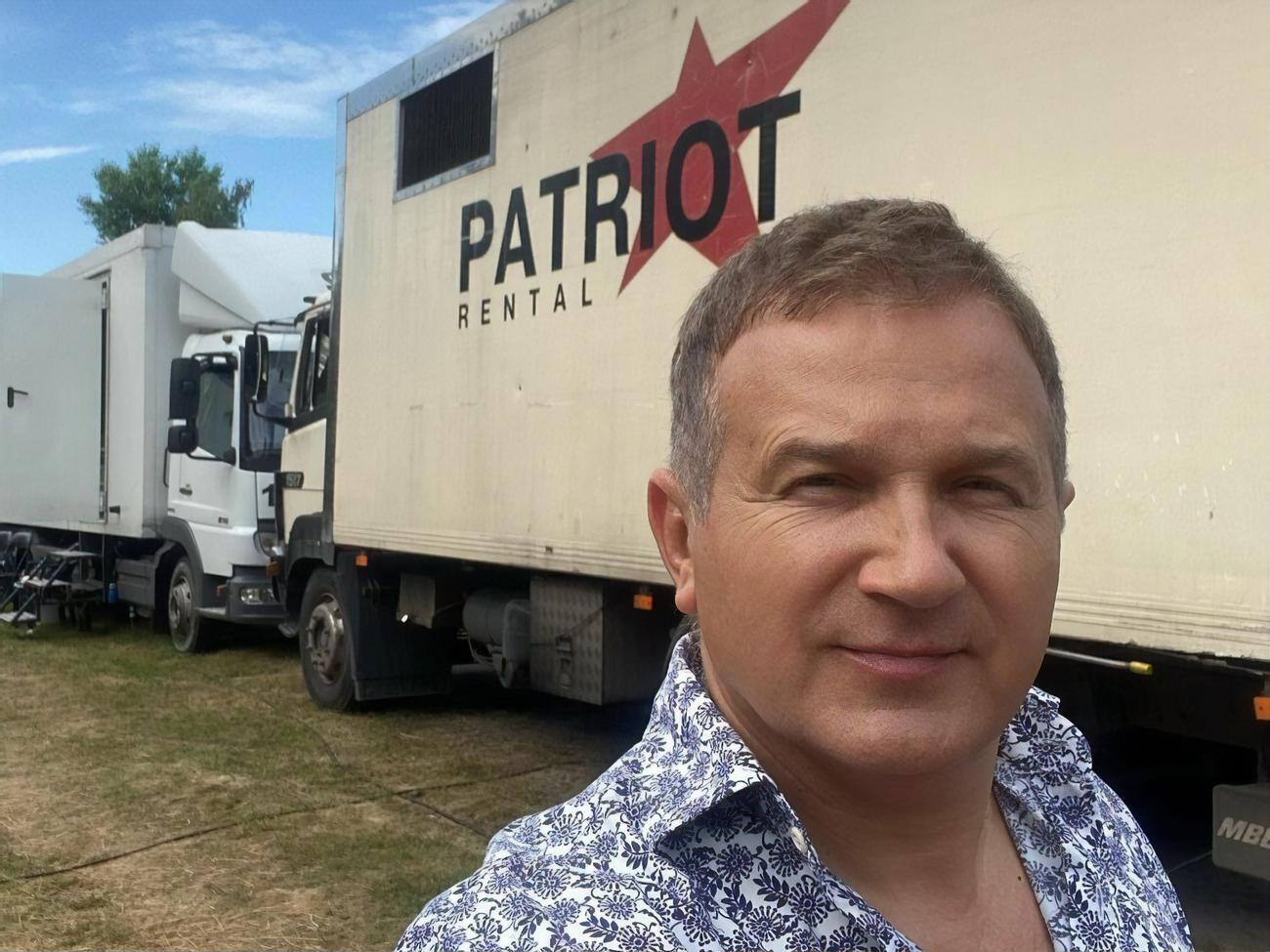50-летний Горбунов взбудоражил подписчиков "предвыборной" фотографией