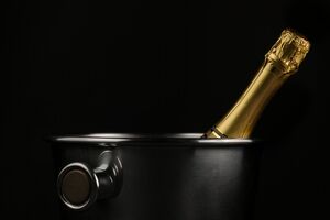 У Франції збираються захищати своїх виробників шампанського