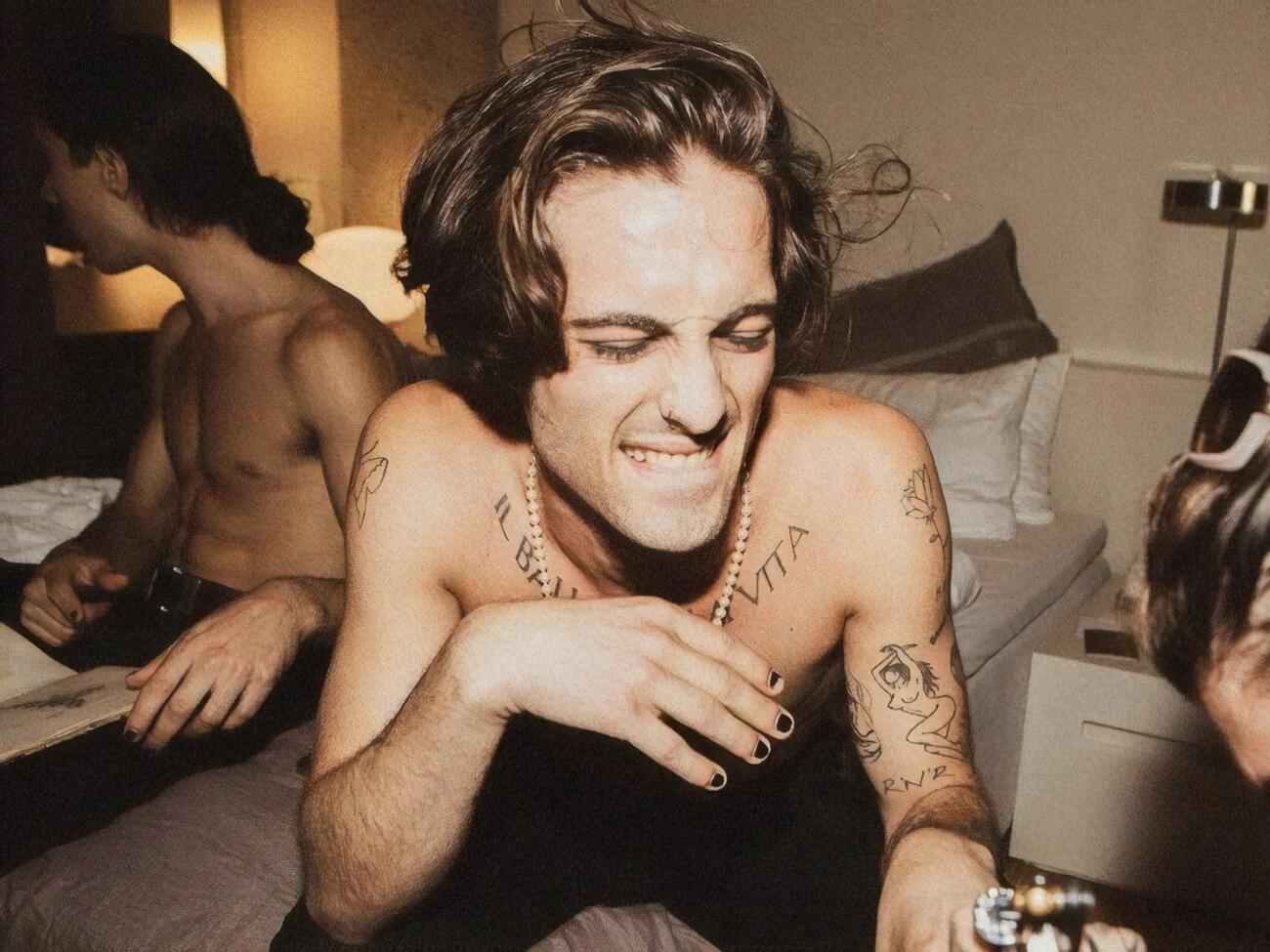 Дамиано Давид обещает в ближайшее время выпустить новый клип, ради которого изменил свой образ