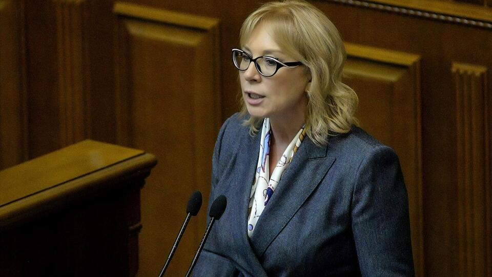 Денисова: Призываю международное сообщество отреагировать на судилище