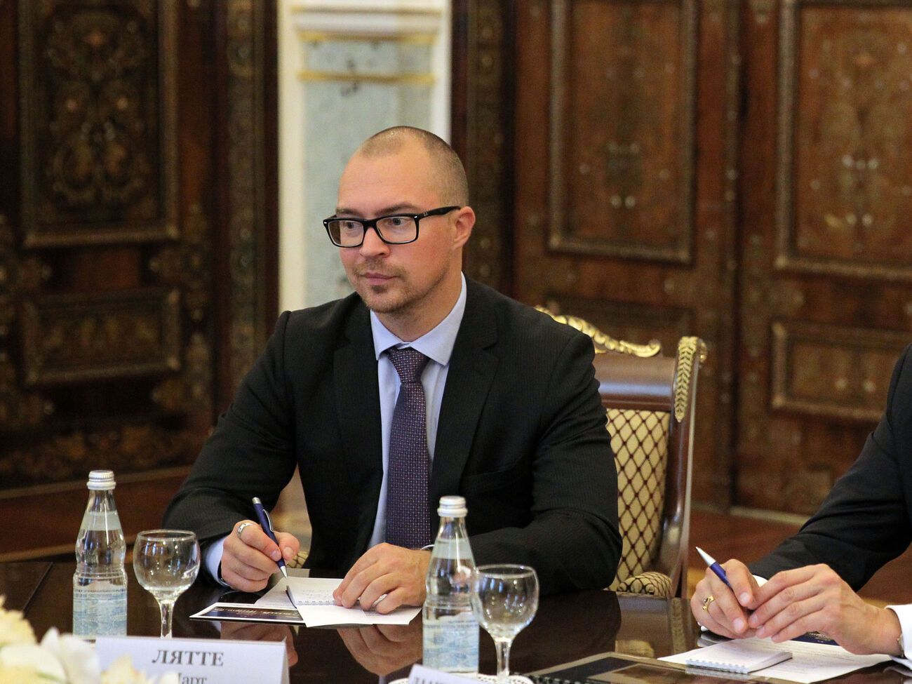 Консула Лятте (на фото) задержали якобы&nbsp;при получении материалов закрытого характера от гражданина РФ