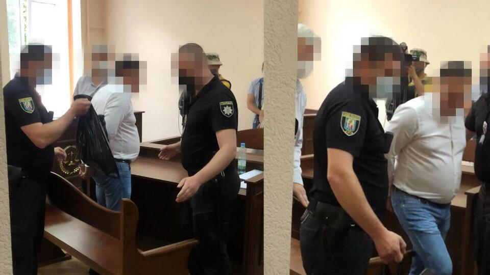 Фигурантов дела подозревают в организации поставок в армейские подразделения военной техники низкого качества