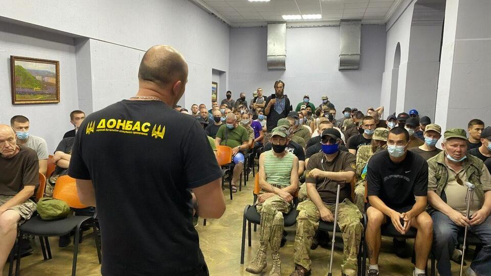 Активисты заявили, что поставят ультиматум депутатам Киевсовета