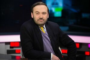 Пономарев (на фото) считает, что Путин боится Лукашенко
