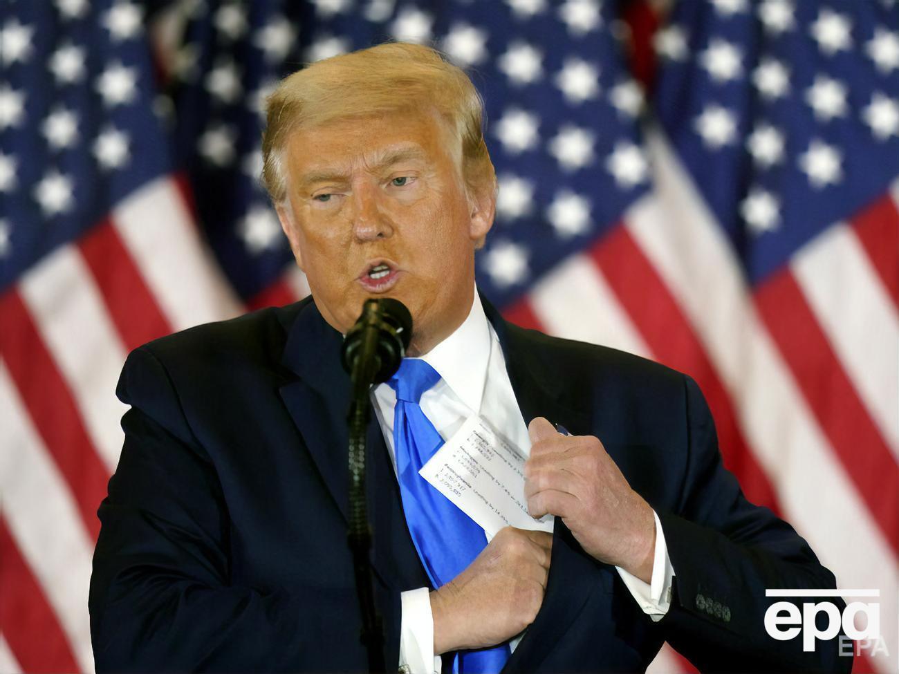 Трамп має намір судитися через блокування своїх акаунтів