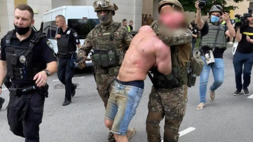 В Голосеевский районный суд Киева направлено ходатайство об избрании задержанному меры пресечения в виде содержания под стражей