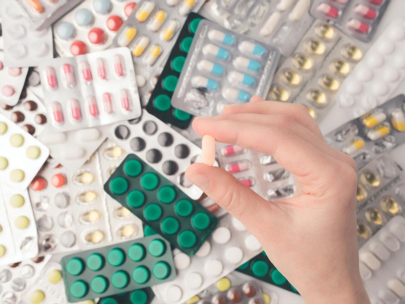 Сейчас программа "Доступные лекарства" включает 297 препаратов