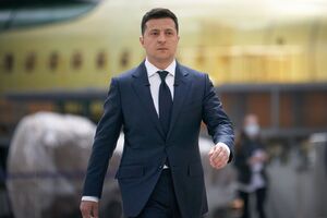 Зеленский обсудит с депутатами от "Слуги народа" законопроект об олигархах, отметили источники LB.ua