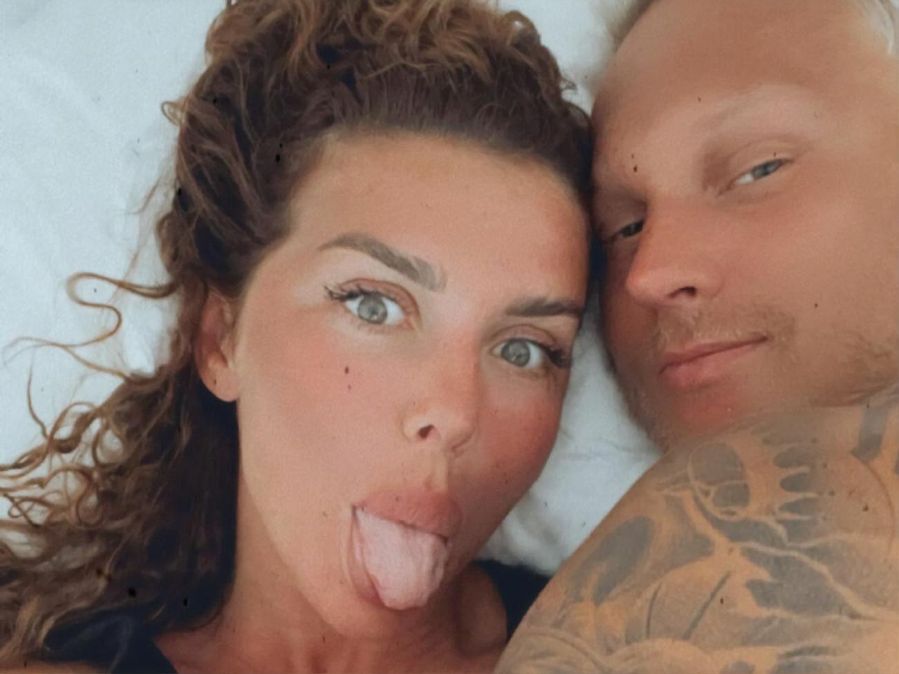 Седокова и Тимма узаконили отношения в 2020 году