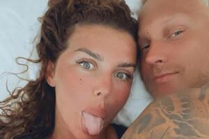 Седокова и Тимма узаконили отношения в 2020 году