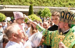 Православными в Украине себя считают 62,4% граждан