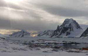 НАНЦ добился правильной транслитерации полуострова Киев