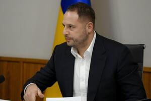 Бесіда Єрмака (на фото) і Нуланд затягнулася, розповів спікер президента України