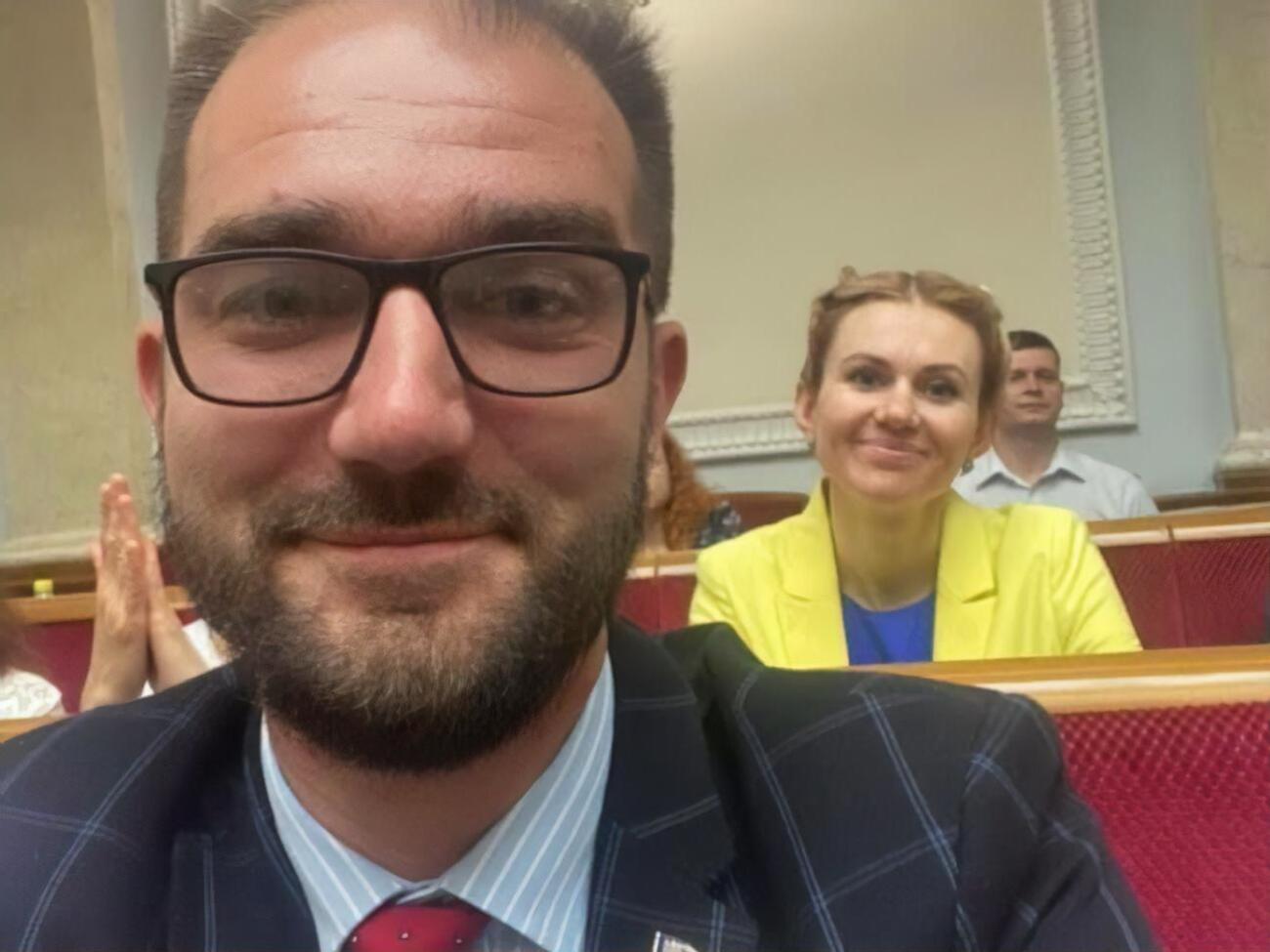 Корнієнко зазначив, що вже пропонував Юрченку (на фото) здати мандат після корупційного скандалу, але він "не послухав"