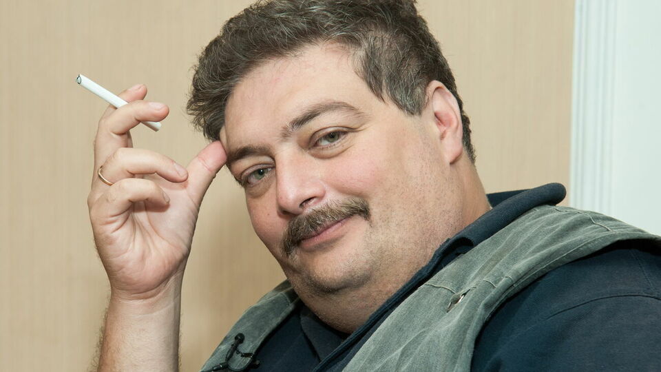 Быков: Я ни с одной властью не буду в комфортных отношениях