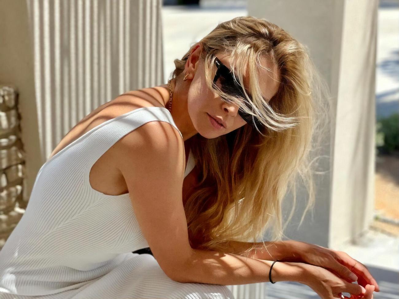 Брежнєва: I Love You Baby