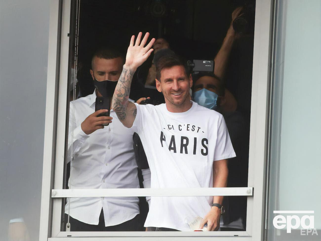 Зарплата аргентинця у ПСЖ становитиме приблизно &euro;35 млн на рік з урахуванням бонусів, повідомив спортивний журналіст Фабріціо Романо