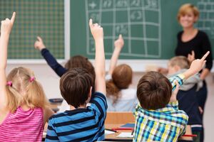 Вакцинація педагогів залишається добровільною, зазначив освітній омбудсмен