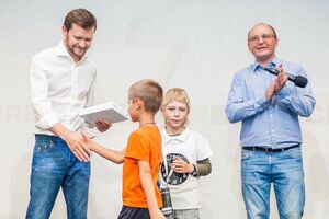 Кавилін (зліва) анонсував проведення турніру між київськими та львівськими шахістами