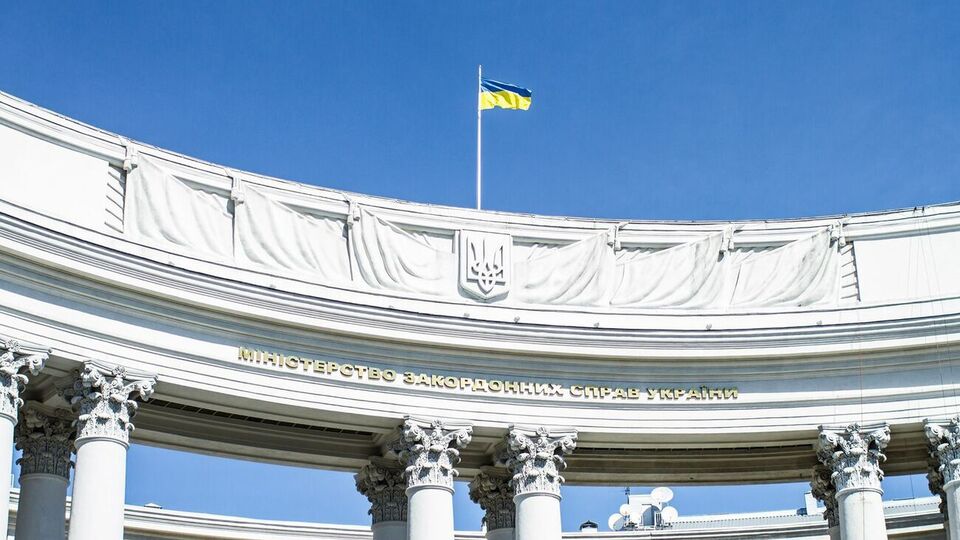 Дипломати обговорили українсько-білоруські відносини