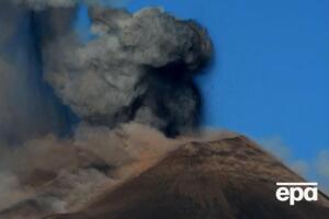 Вулкан Этна на острове Сицилия в Италии установил новый рекорд высоты – 3357 м