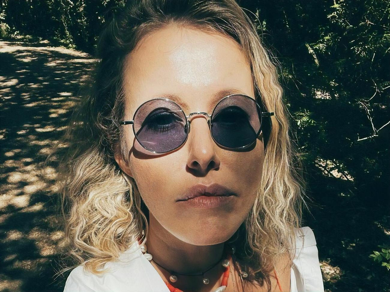 Собчак показала фото из семейного альбома